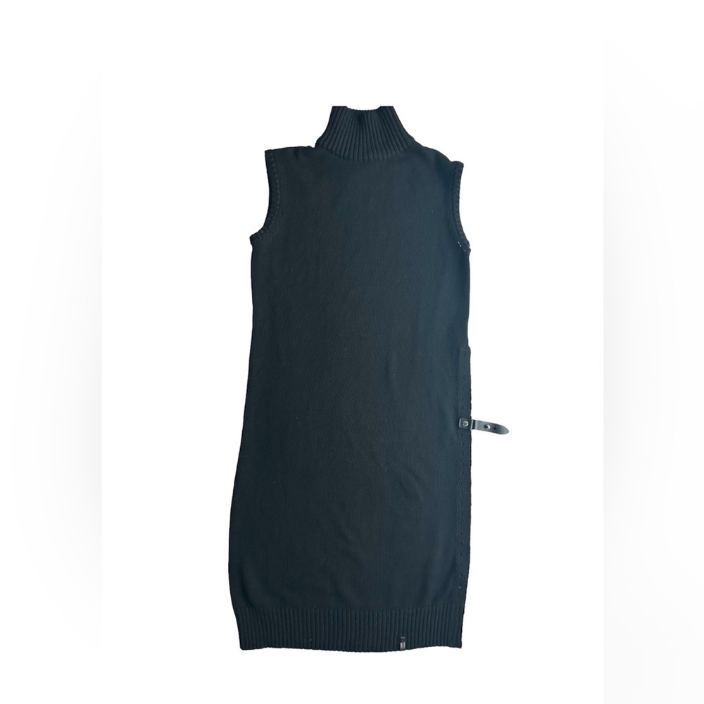 RUDSAK Black Sleeveless Turtleneck Midi Dress